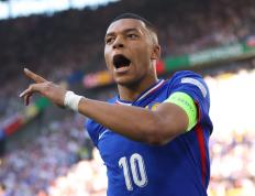 IM Sport-波兰队成功晋级半决赛，斩获胜利