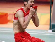 IM体育官网入口-中国羽毛球队轻取马来西亚羽毛球队，谌龙惊艳世界的简单介绍