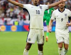 IM体育平台-厄瓜多尔队豪取胜利，晋级决赛的简单介绍