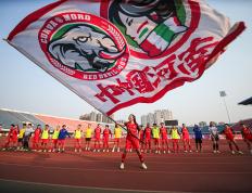 IM体育注册链接-关于红牛车队完胜红牛二队，阿隆索带队取胜的信息