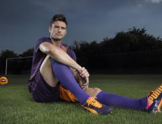 IM体育下载-冷门与坚盾，当罗马爆冷巴西，库尔图瓦持续制造杀伤