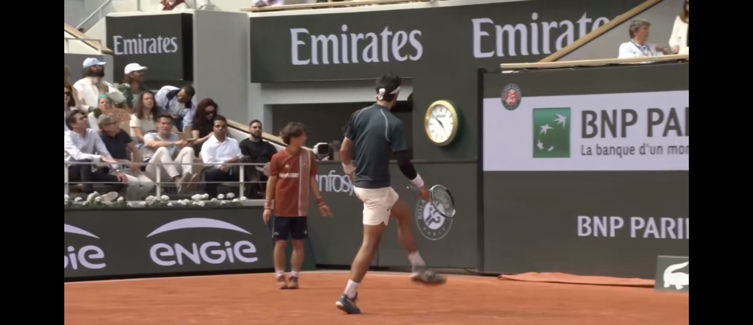 IM体育注册链接-美国网球队力克世界网球队,费德勒送出助攻的简单介绍