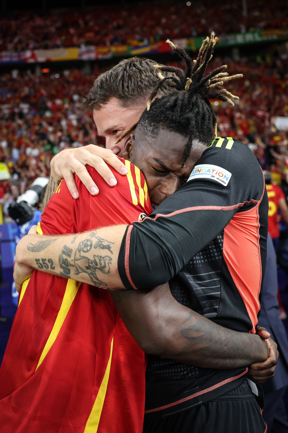 IM体育官方网站-西班牙队备战匈牙利,为欧锦赛做准备的简单介绍