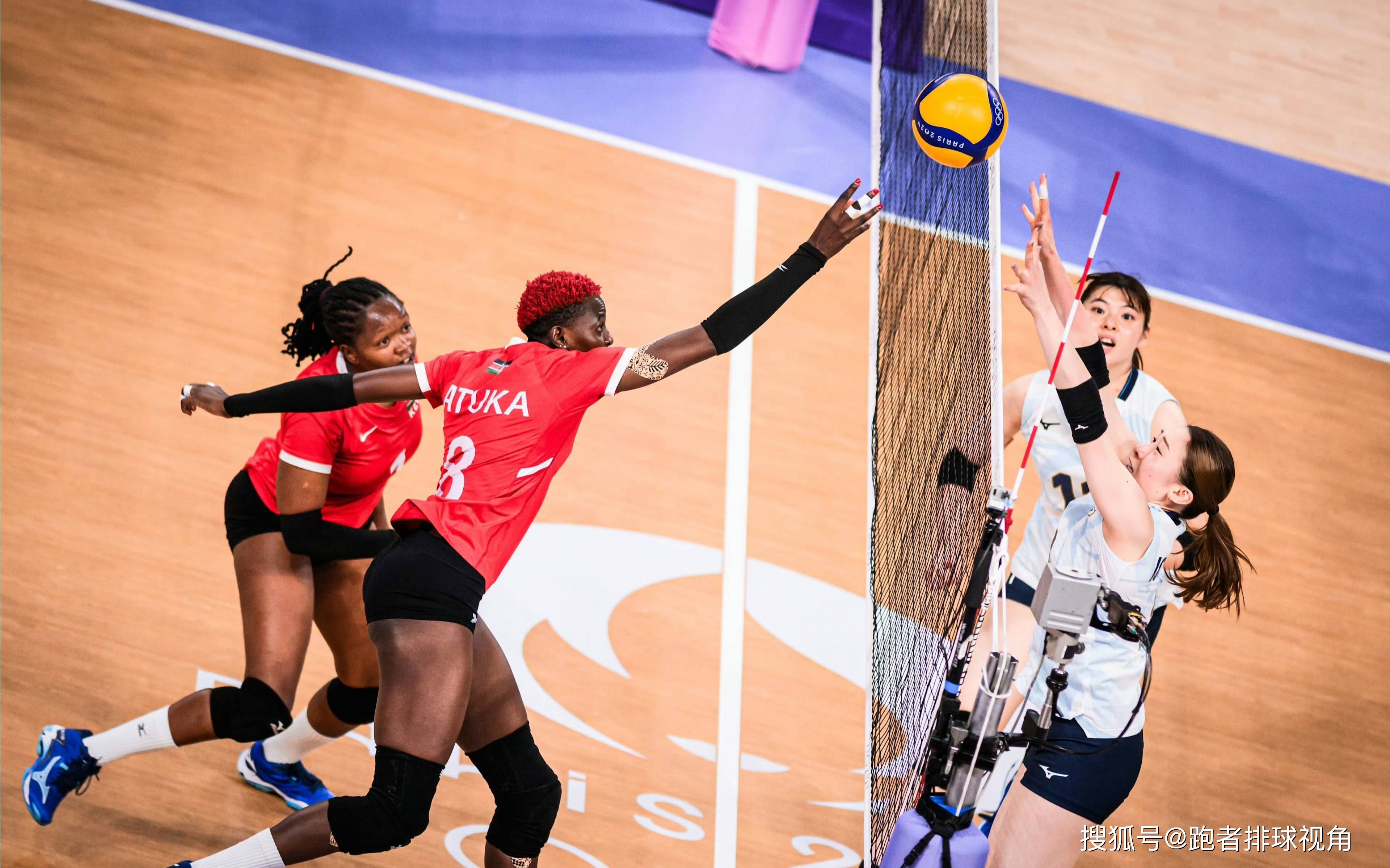 IM体育-包含老妇人球员因伤缺席下一场比赛的词条