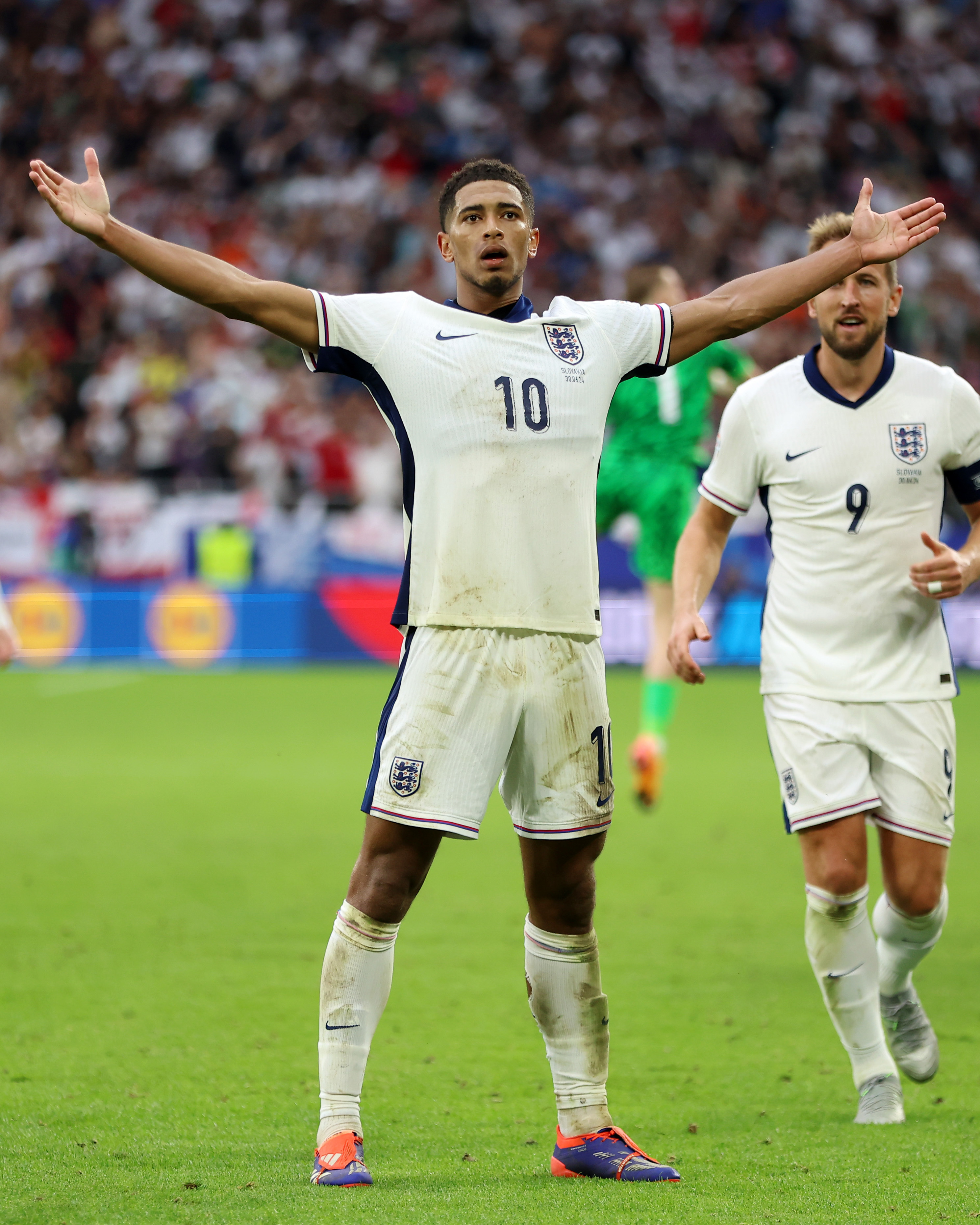 IM体育平台-厄瓜多尔队豪取胜利，晋级决赛的简单介绍