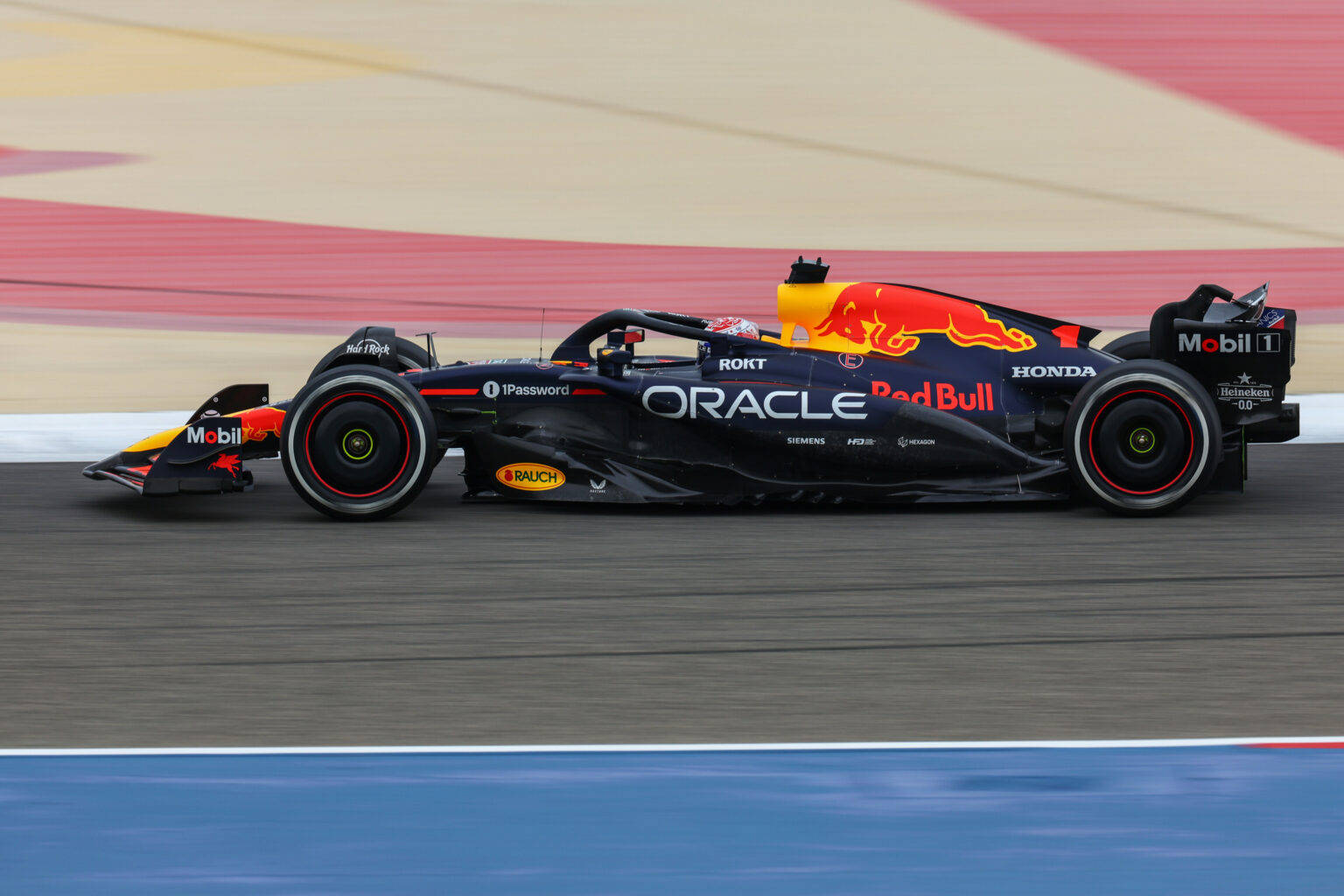 IM体育官网入口-包含红牛二队翻盘威廉姆斯，诺里斯点燃赛场的词条