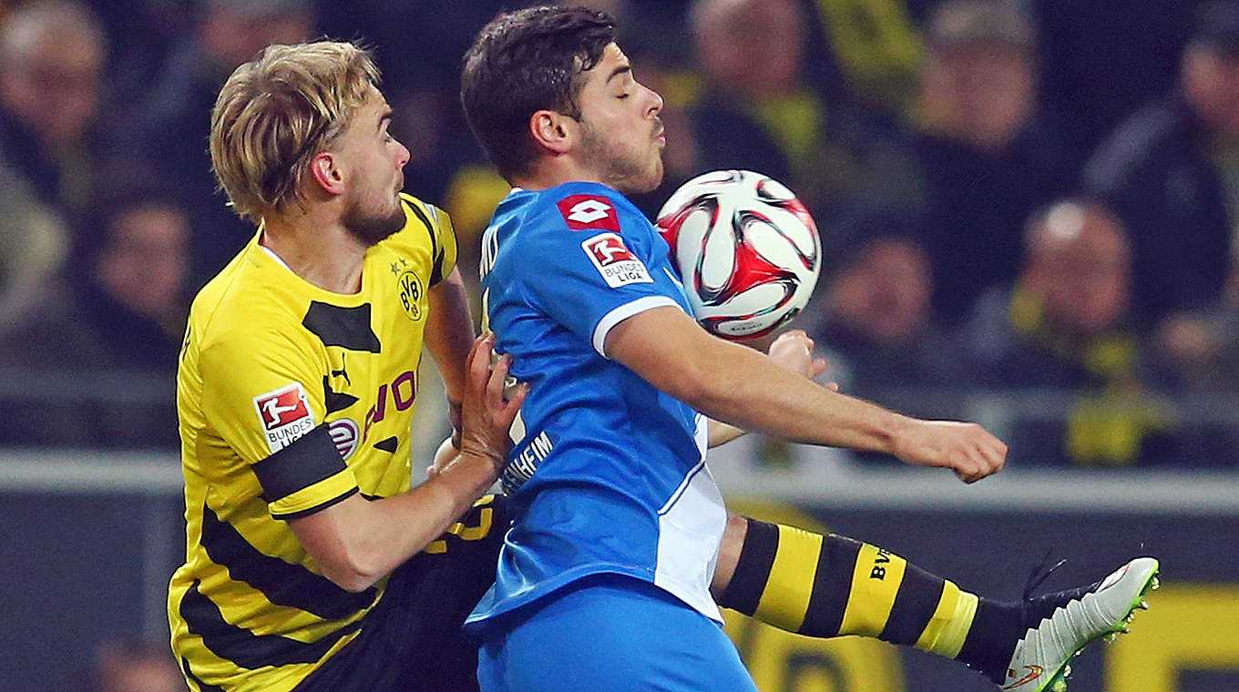 IM体育下载-印尼队翻盘马来西亚队，安赛龙状态火热的简单介绍