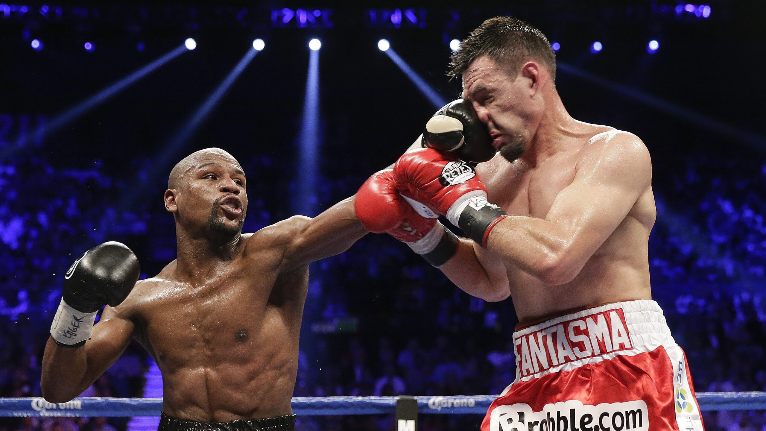 IM体育社区互动入口-范弗利特，总决赛之夜，硬仗之王的诞生